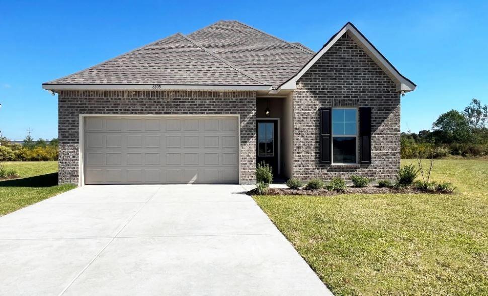 6605 Ashby Way, Orange, Texas image 1