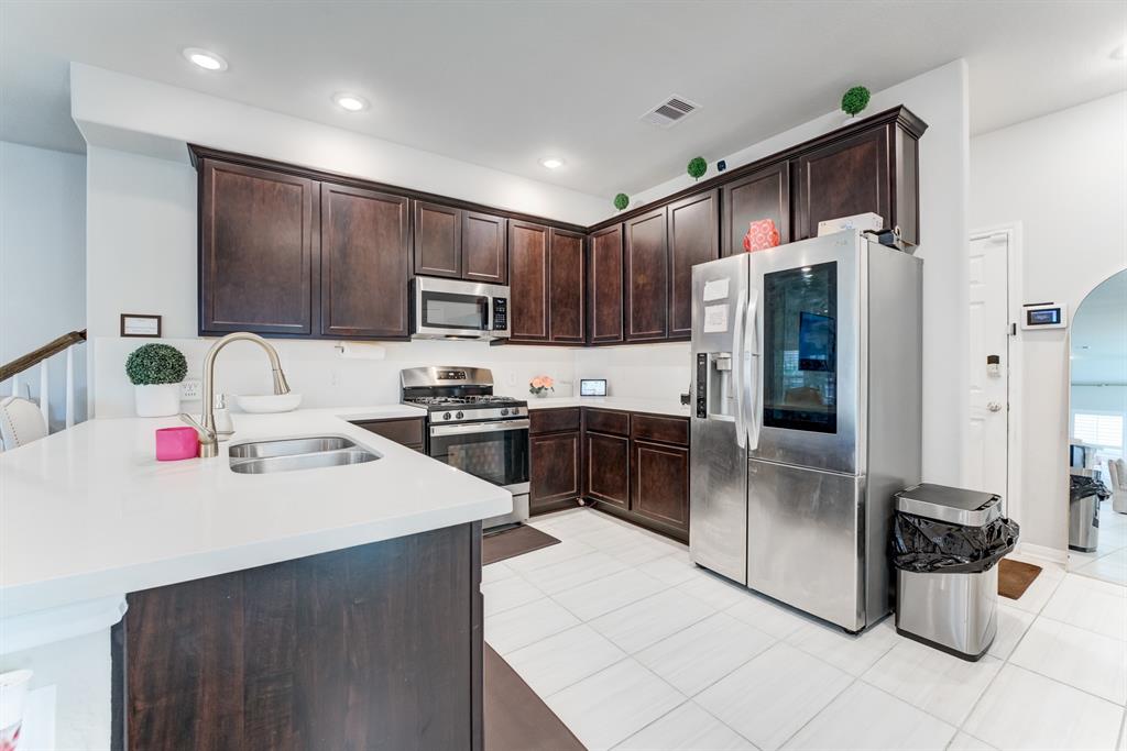 529 N 6th Street, La Porte, Texas image 14