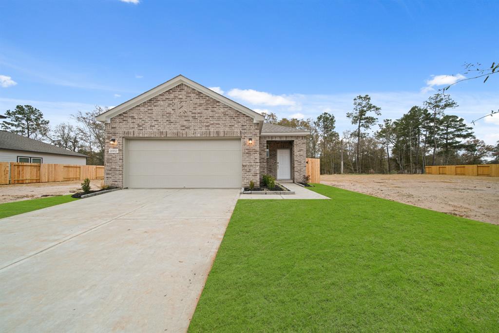 16902 Needlepoint Drive, Conroe, Texas image 1