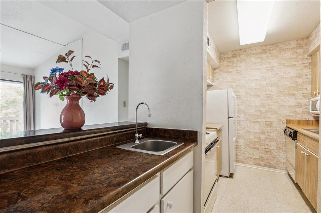 5000 Milwee Street #66, Houston, Texas image 5