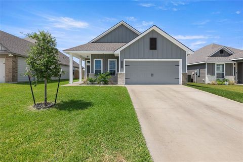 Photo of 4746 Holm Oak Drive, Bryan, TX 77845 (MLS # 94359383)