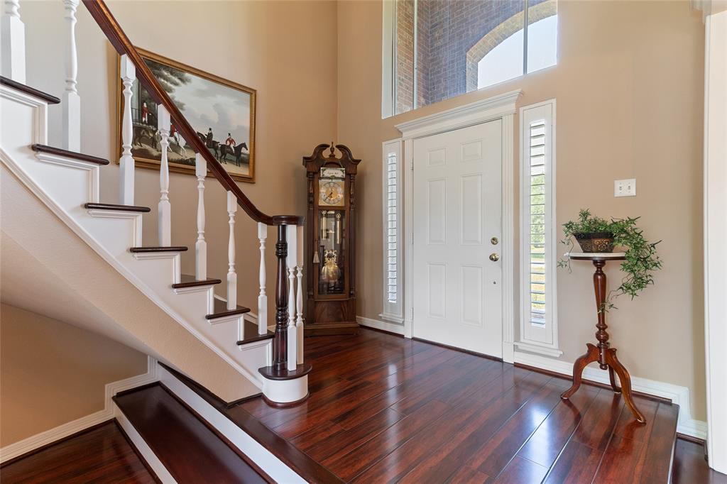 51 Oak Hollow Circle, Lake Jackson, Texas image 7