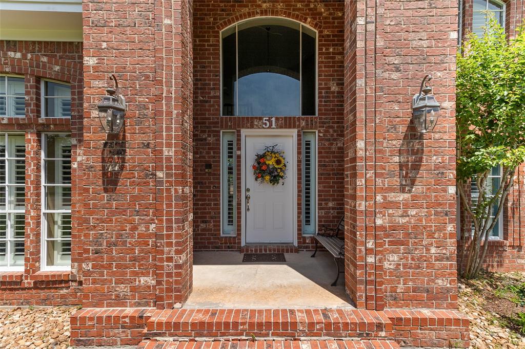 51 Oak Hollow Circle