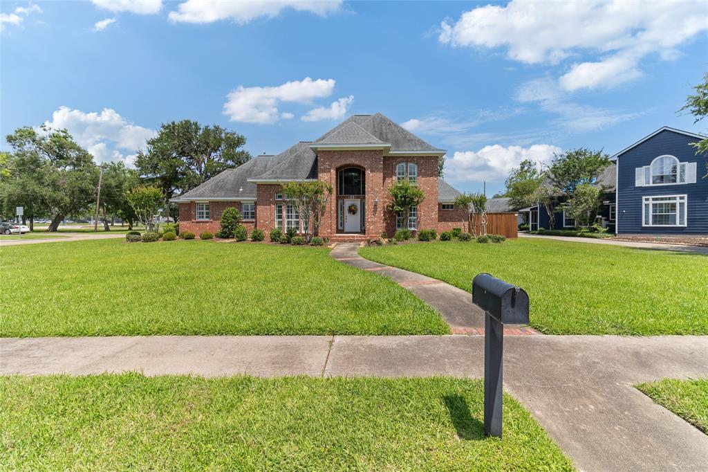 51 Oak Hollow Circle, Lake Jackson, Texas image 50
