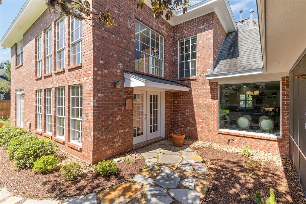 51 Oak Hollow Circle, Lake Jackson, Texas image 43