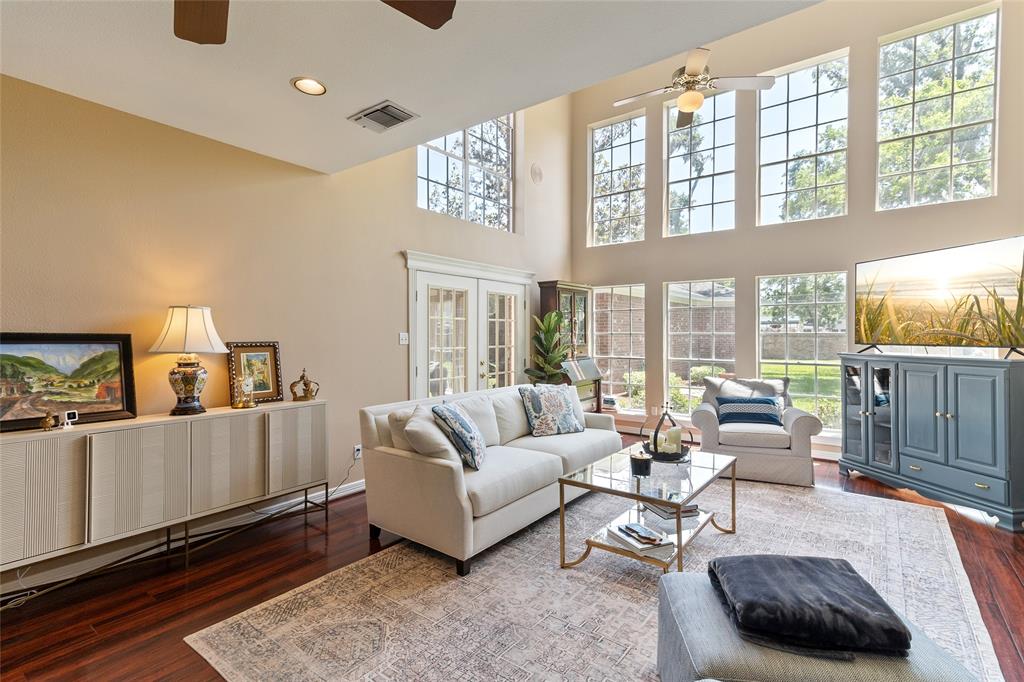51 Oak Hollow Circle, Lake Jackson, Texas image 13
