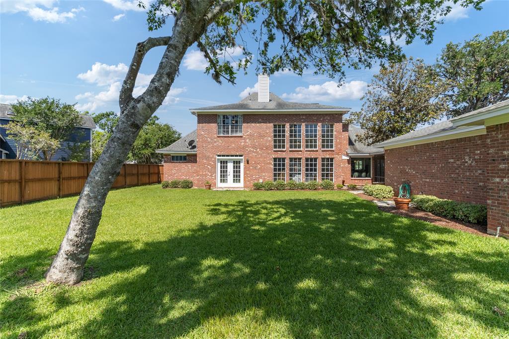 51 Oak Hollow Circle, Lake Jackson, Texas image 45
