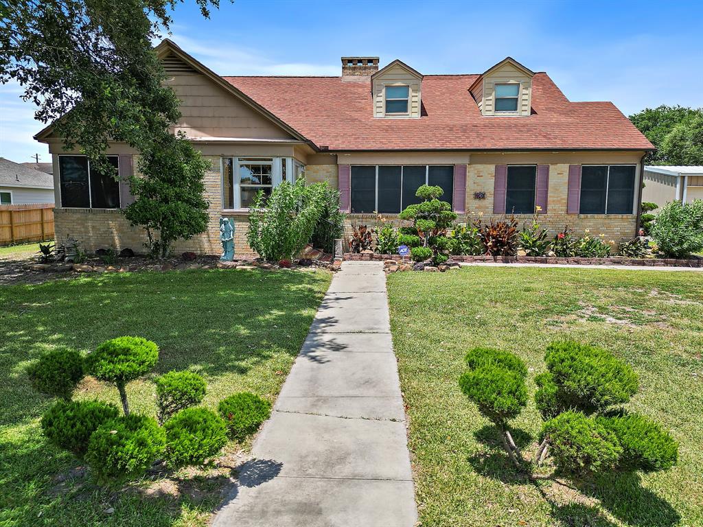 405 Park Street, Anahuac, Texas image 2