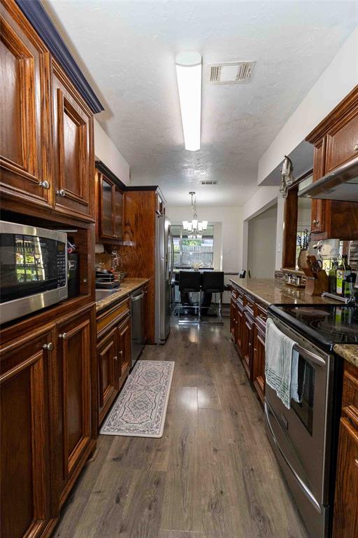 24026 Griffin House Lane, Katy, Texas image 11