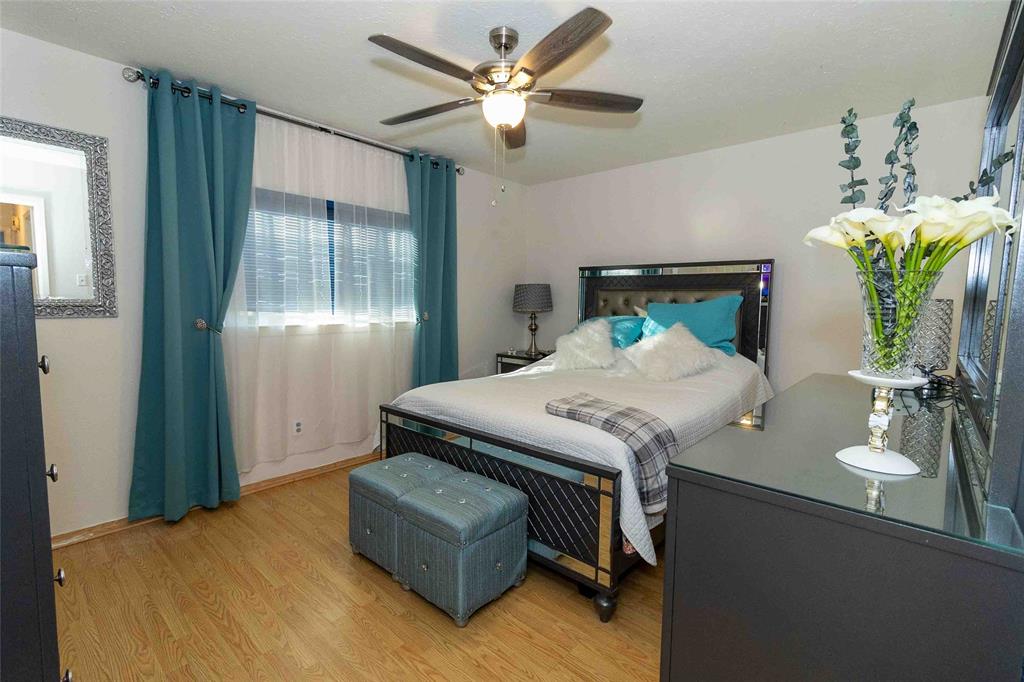 24026 Griffin House Lane, Katy, Texas image 17