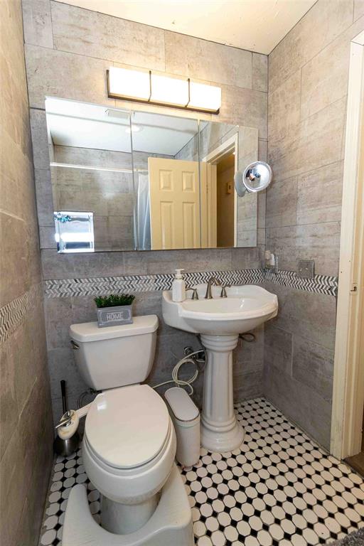 24026 Griffin House Lane, Katy, Texas image 23