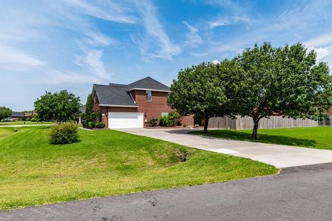 A home in Mont Belvieu