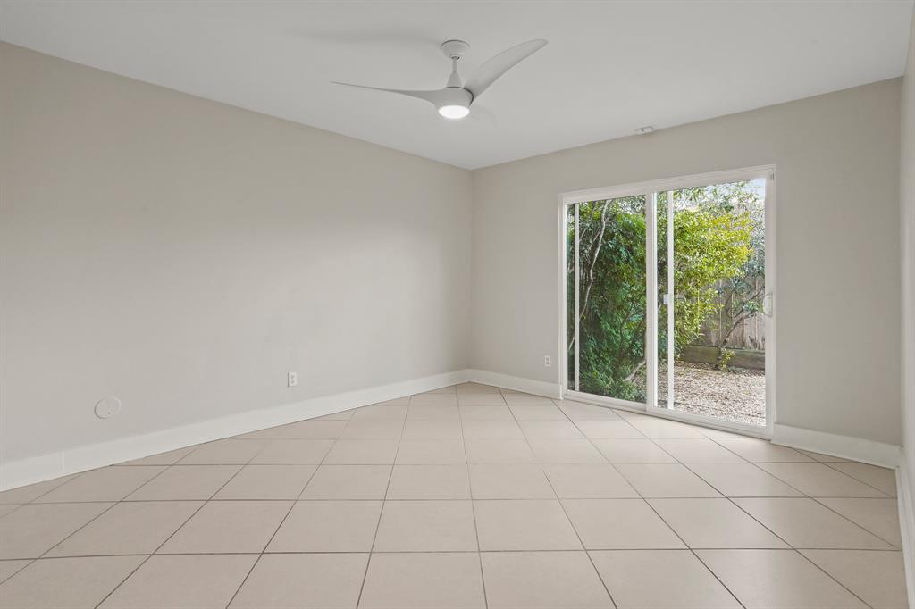 5521 Shadow Crest Street, Houston, Texas image 25