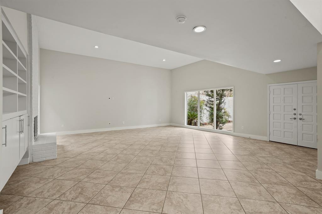 5521 Shadow Crest Street, Houston, Texas image 5