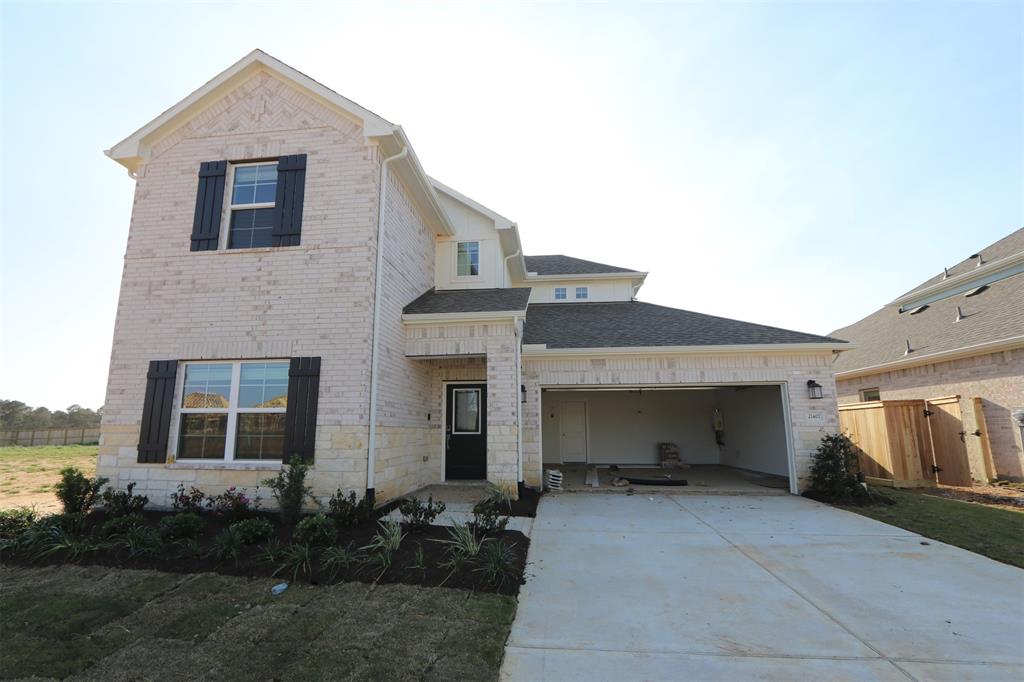 21407 Villa Spruce Lane, Tomball, Texas image 1