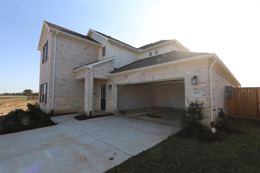 21407 Villa Spruce Lane, Tomball, Texas image 7
