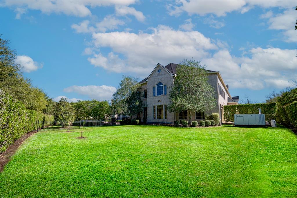 17 Windsor Place, Sugar Land, Texas image 43