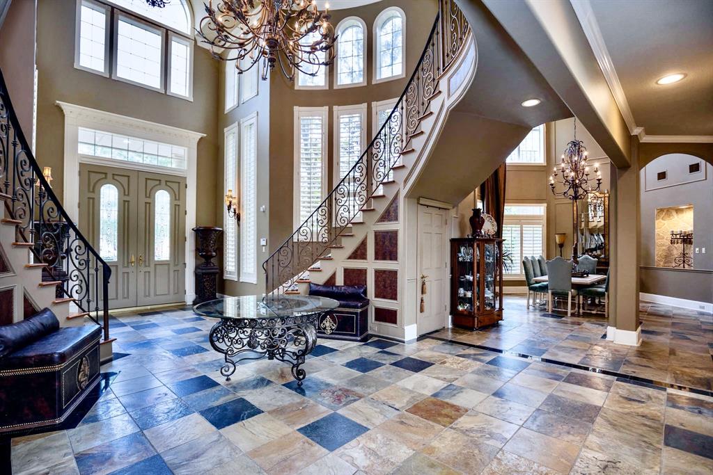 property-search 3 17 Windsor Place