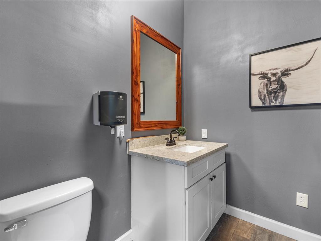 316 N Magnolia Street, Highlands, Texas image 27