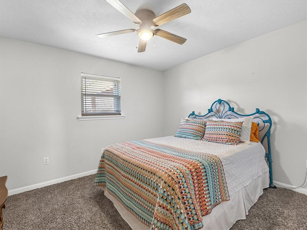 316 N Magnolia Street, Highlands, Texas image 17