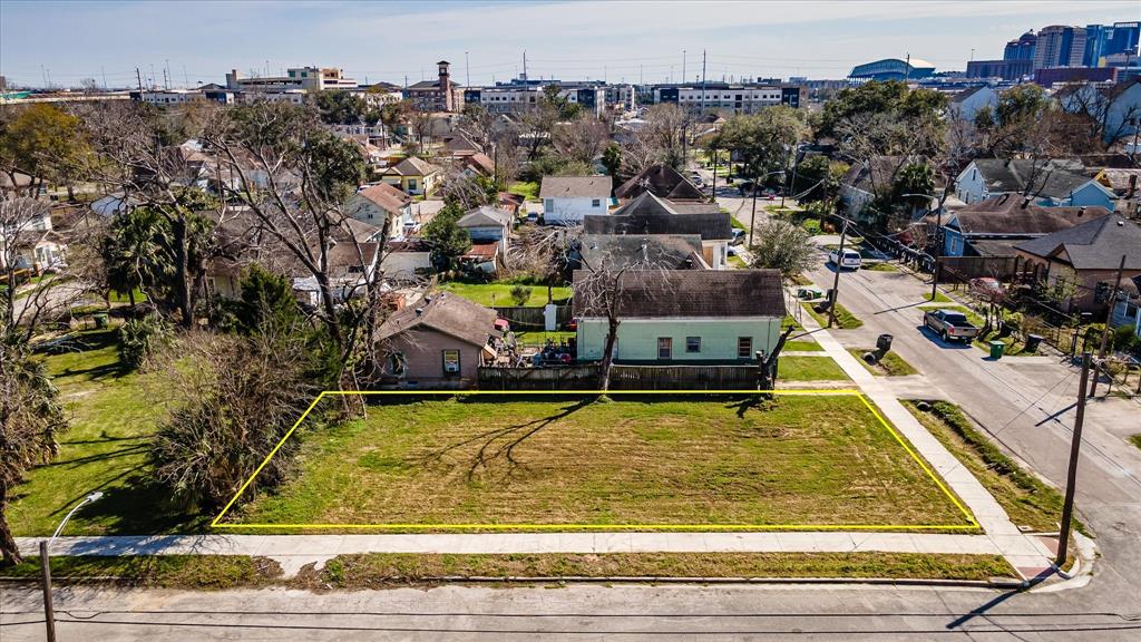 1724 Common Street, Houston, Texas image 5