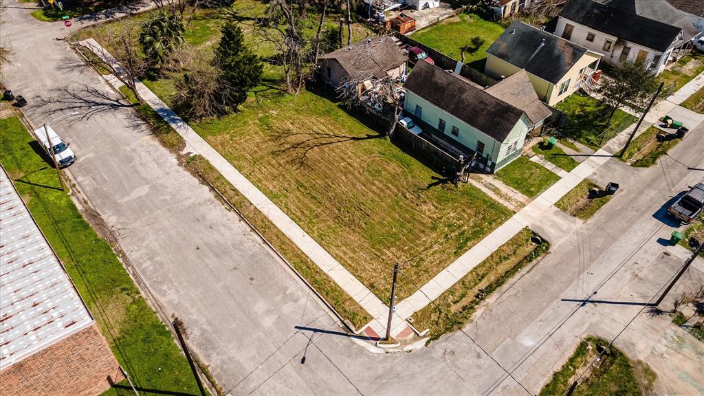1724 Common Street, Houston, Texas image 10
