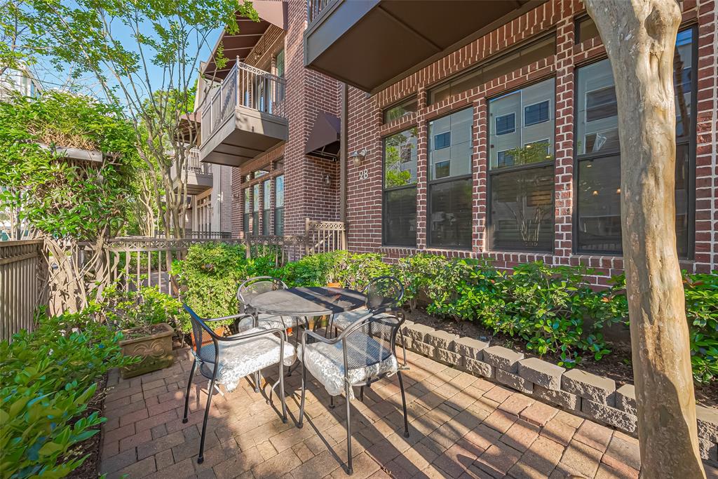 28 Riva Row, Spring, Texas image 4