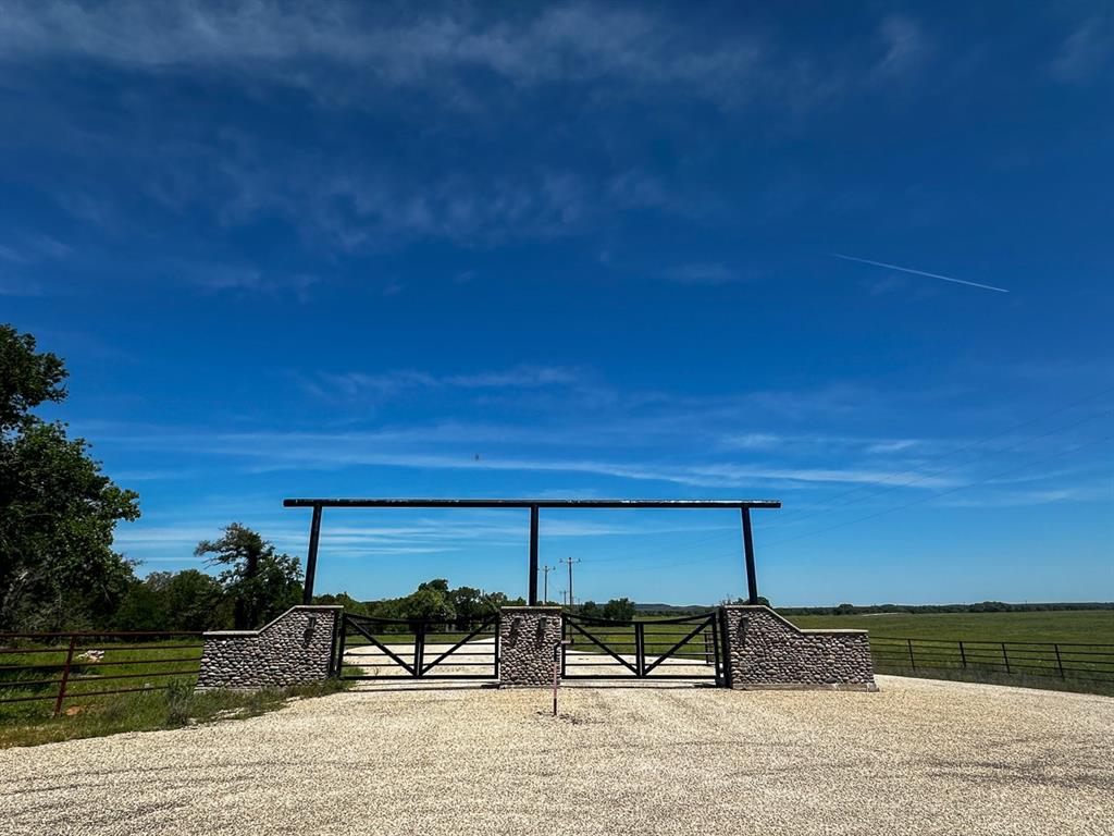 Upper Branch Way, Palo Pinto, Texas image 2