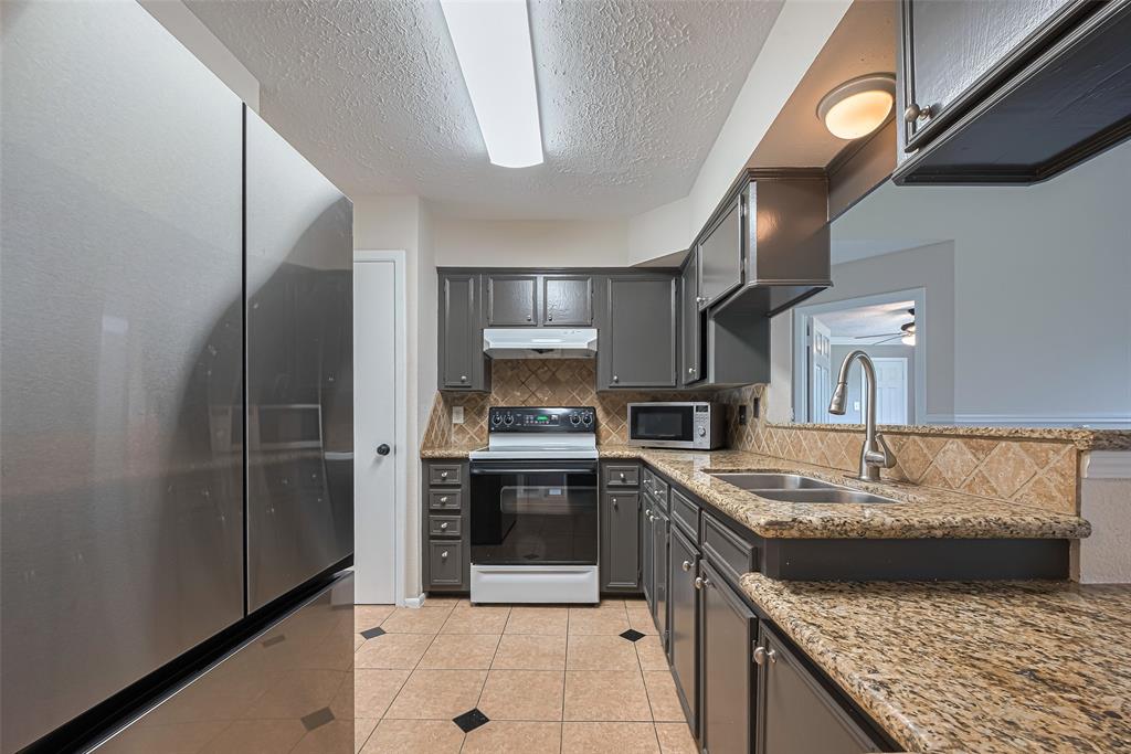 17210 Glenoaks Drive, Conroe, Texas image 21