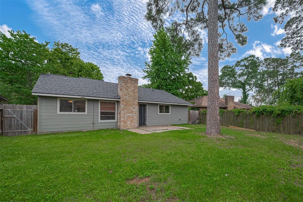 17210 Glenoaks Drive, Conroe, Texas image 19