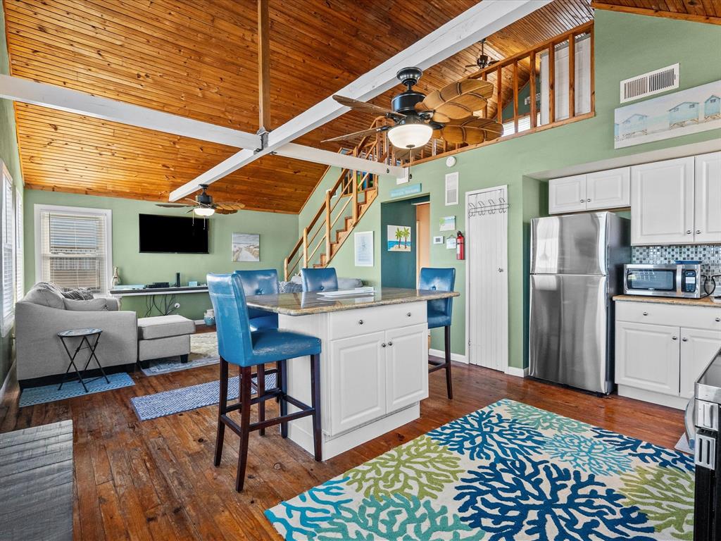4619 Blue Water Highway, Freeport, Texas image 17