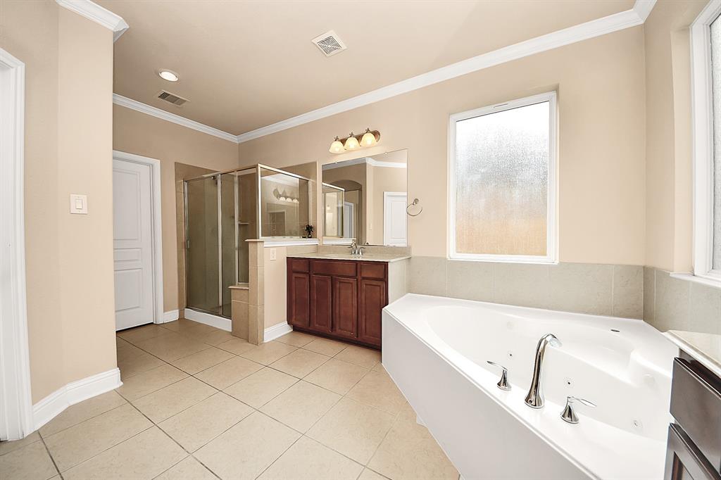 22719 Shieldhall Ln Ln, Tomball, Texas image 30