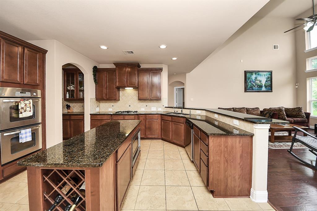 22719 Shieldhall Ln Ln, Tomball, Texas image 37