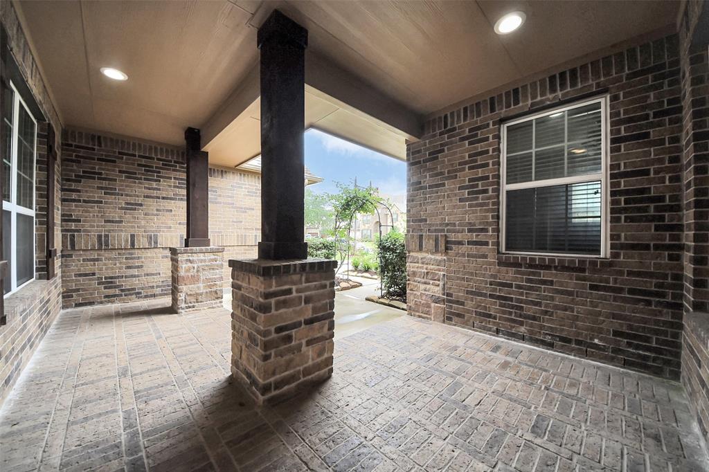 22719 Shieldhall Ln Ln, Tomball, Texas image 9