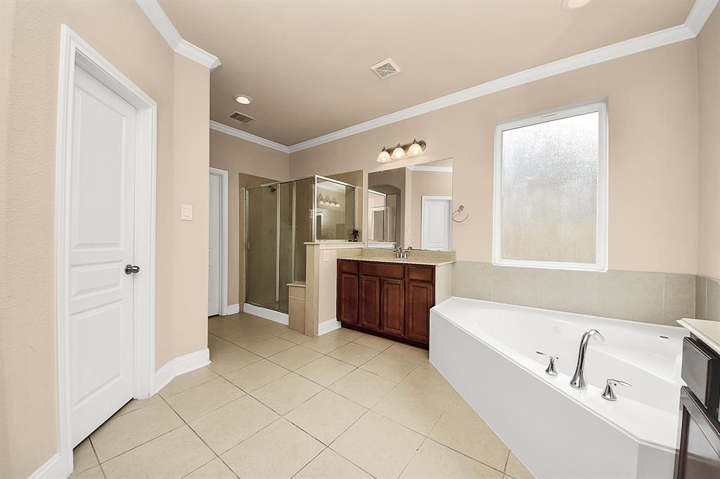 22719 Shieldhall Ln Ln, Tomball, Texas image 29