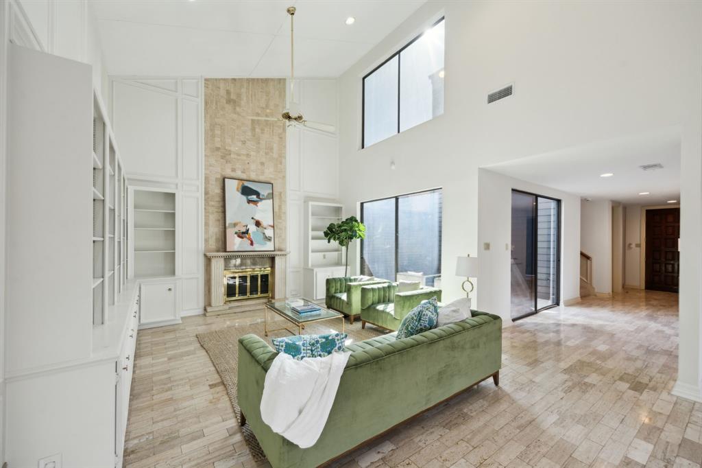 8800 Woodway Drive #15, Houston, Texas image 22
