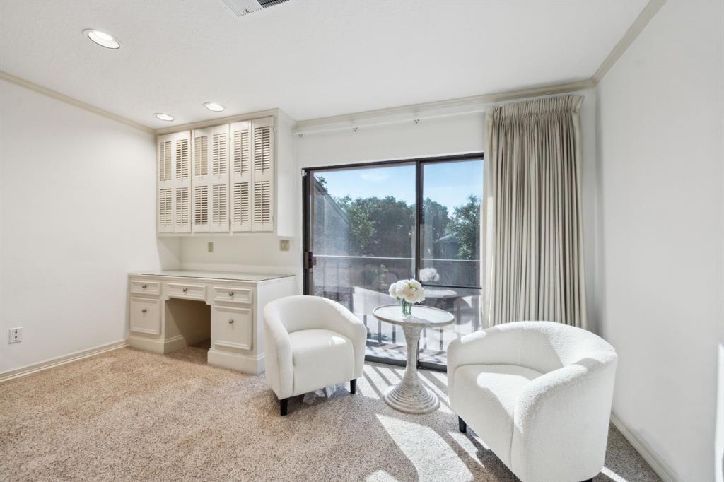 8800 Woodway Drive #15, Houston, Texas image 12