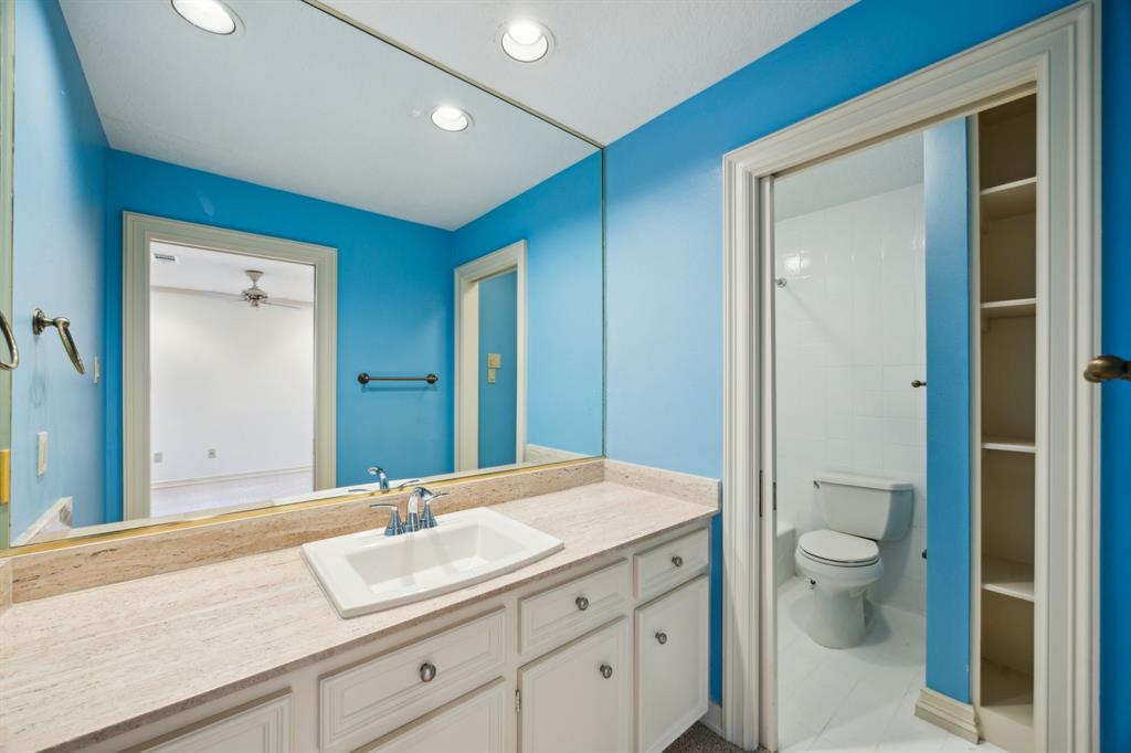 8800 Woodway Drive #15, Houston, Texas image 16