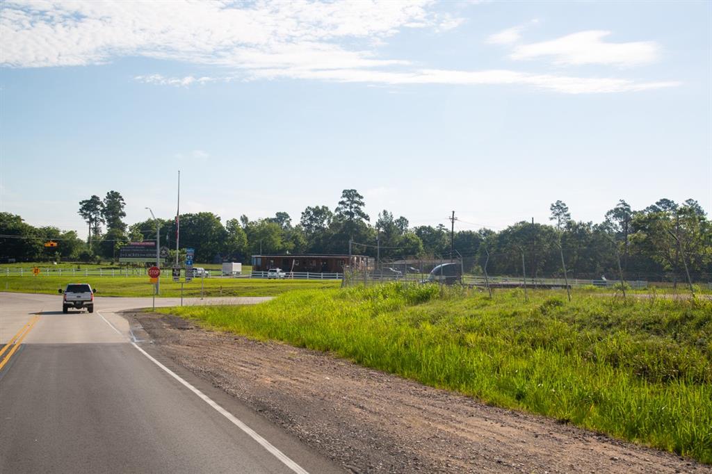 N I-45 N Service Road, New Waverly, Texas image 8