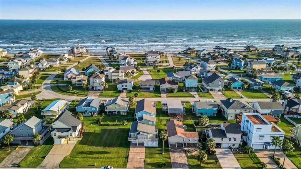 13617 Pirates Beach Boulevard, Galveston, Texas image 27