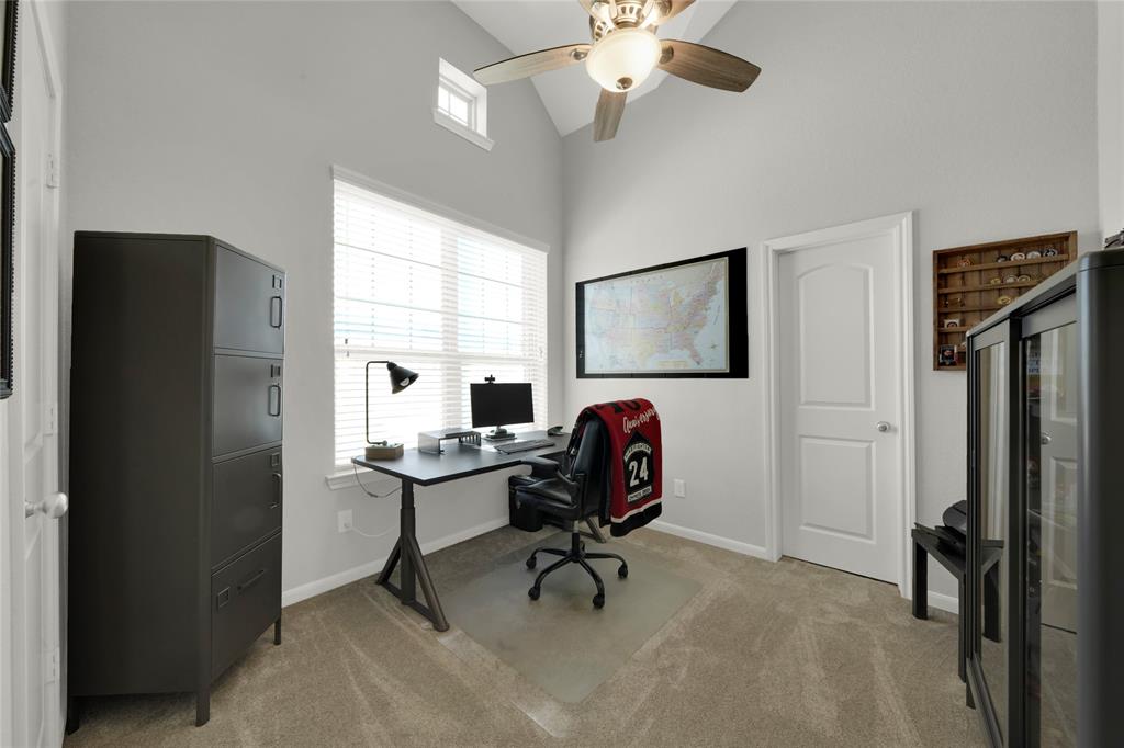 258 Biltmore Loop, Montgomery, Texas image 12