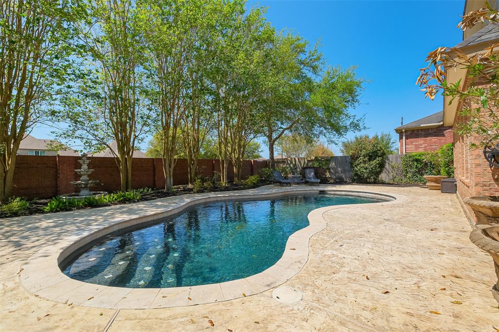 5206 BRIARWICK MEADOW LANE
