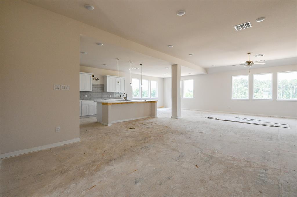 20637 Dynamic Court