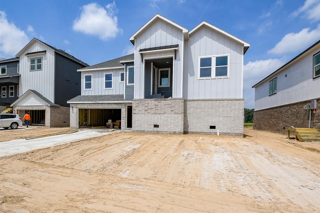 20637 Dynamic Court