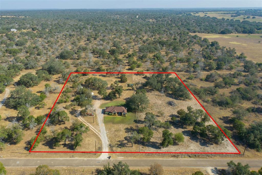 421 County Road 785, Natalia, Texas image 24