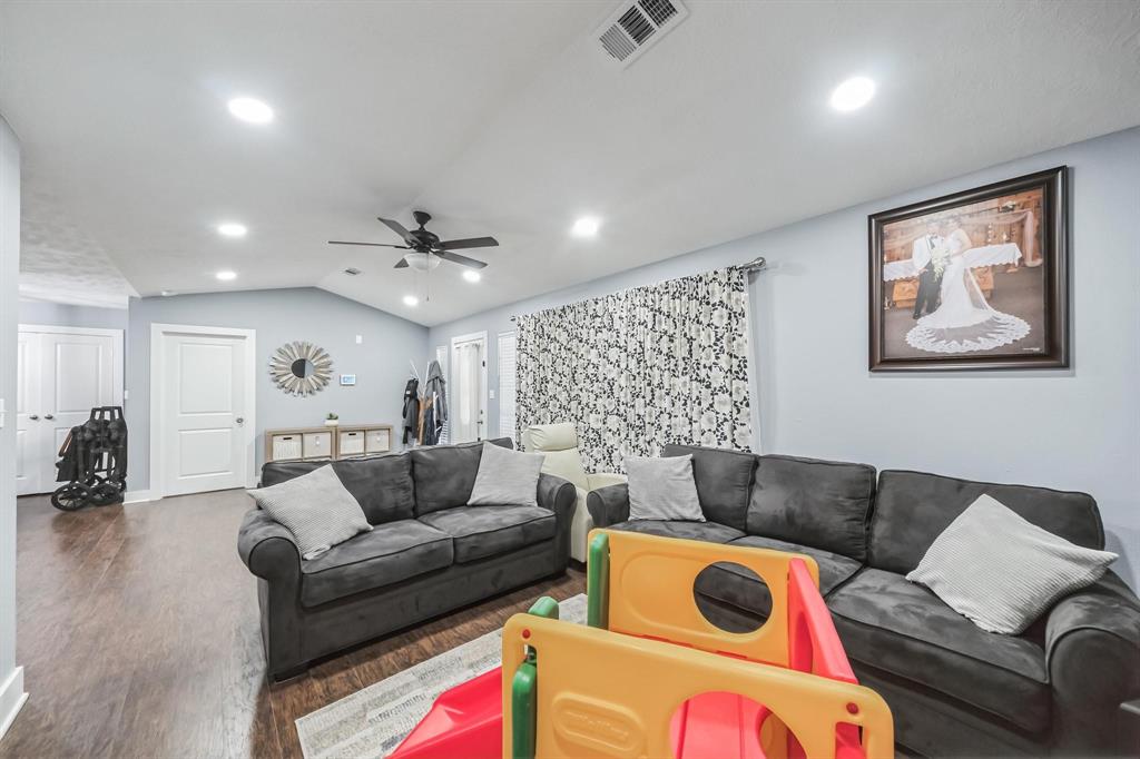 1760 Lee Turner Road, Cleveland, Texas image 4