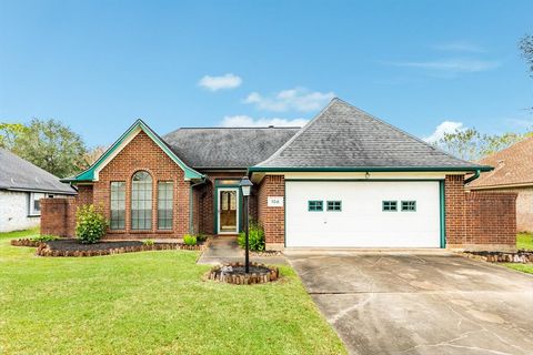 A home in Lake Jackson