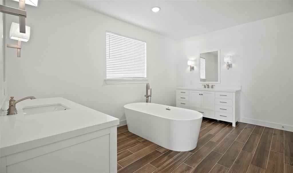 3223 Rural Grove Lane, League City, Texas image 13