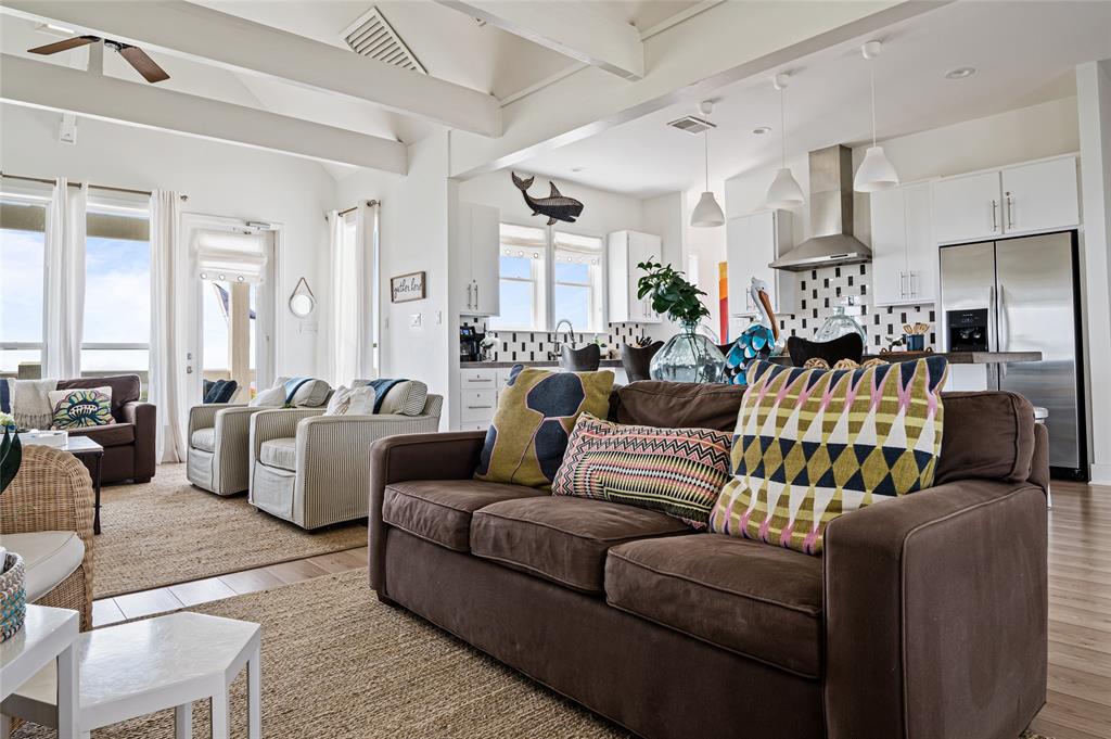 4032 Biscayne Beach Road, Port Bolivar, Texas image 11