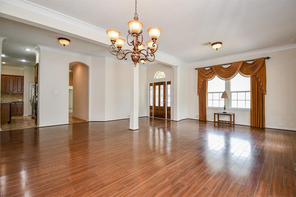 606 S 1st Street St, La Porte, Texas image 10